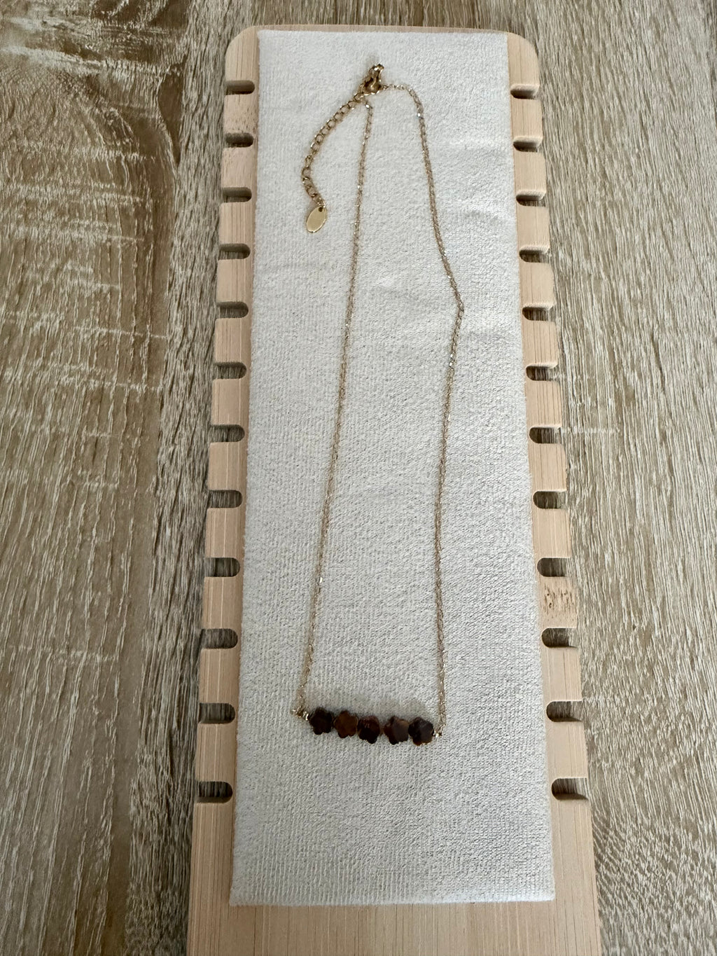 Collier Chaîne Œil de Tigre Fleur