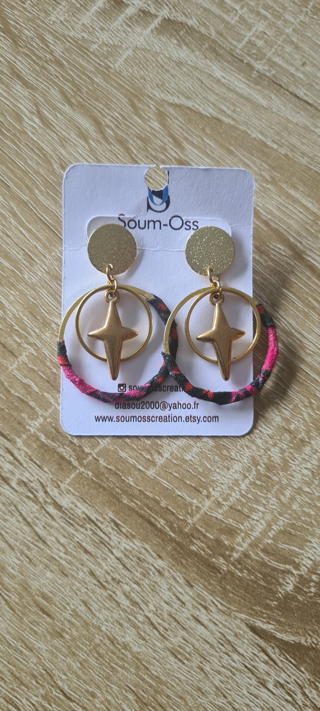 Boucles d'oreilles en wax