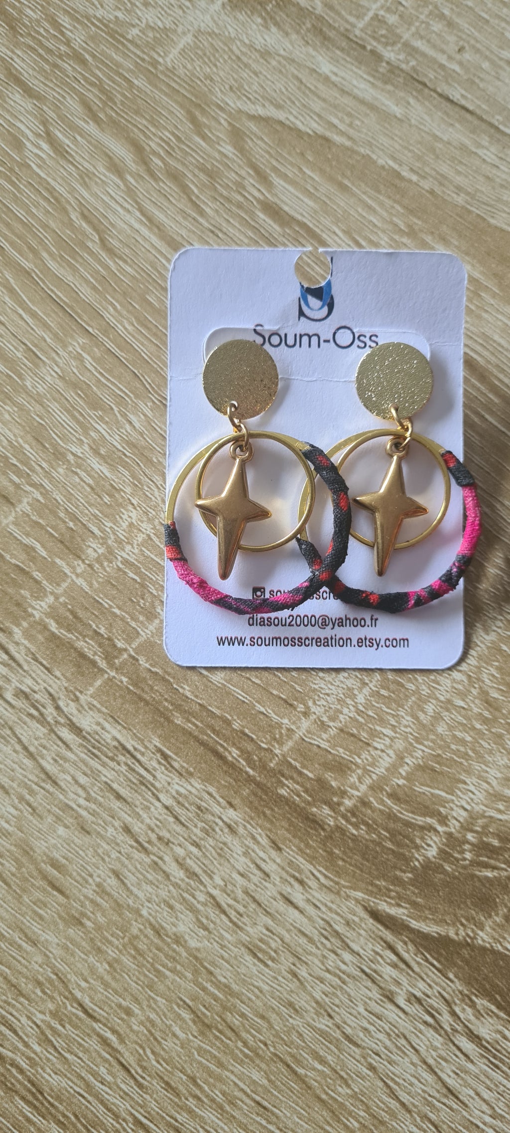Boucles d'oreilles en wax